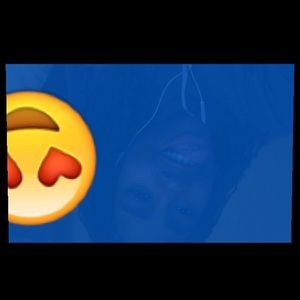 Meet your Posher, Maya