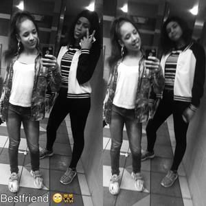 Meet your Posher, Nautica