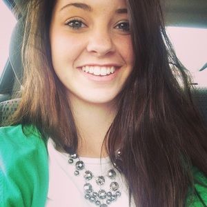 Meet your Posher, Marissa