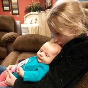 Meet your Posher, Nikki