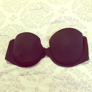 PINK Victoria's Secret strapless black bra