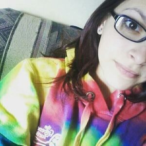 Meet your Posher, Tina