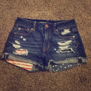 High waisted AE shorts