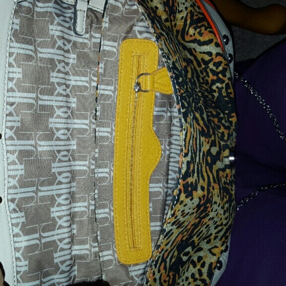Purse!! - Picture 2 of 2