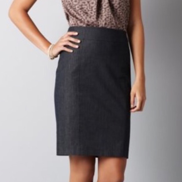 LOFT Dresses & Skirts - Like New Loft denim look dress skirt