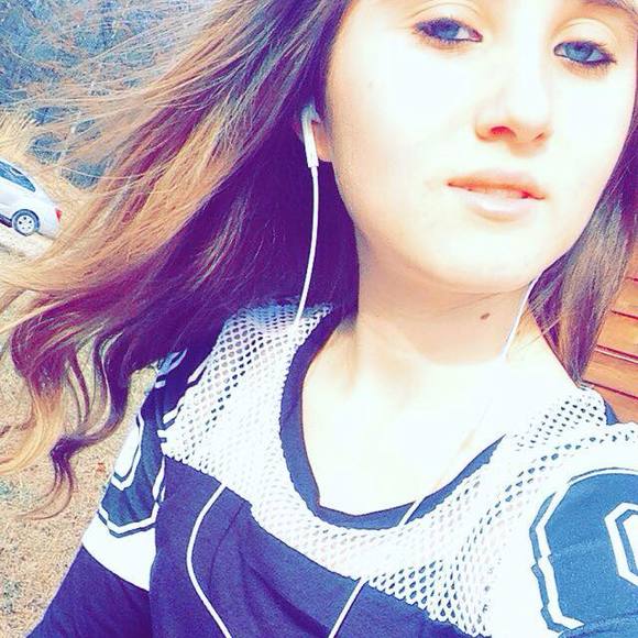 Meet your Posher, Makayla - Picture 1 of 1