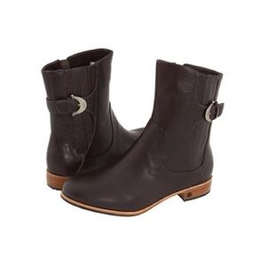 Ugg Finnegan Black Leather AnkleBoots