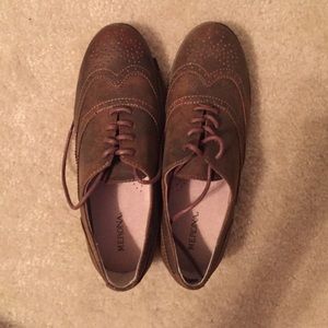 Brown Wingtip Oxford Shoe