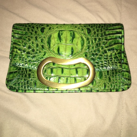 Jalda clutch