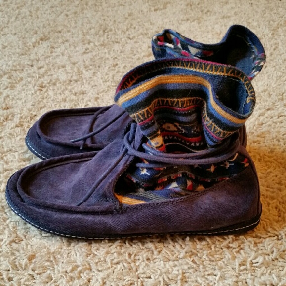K9 Aztec Wrap Booties