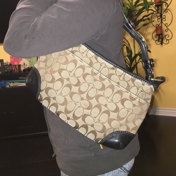 Coach signature c brown shoulder bag ❤️ - Picture 2 of 4