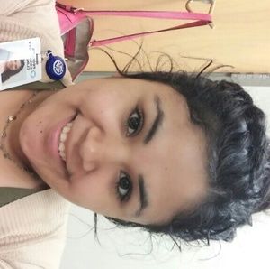 Meet your Posher, Cristina