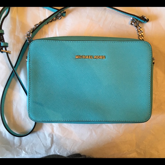 Michael Kors Jet Set Large Crossbody in Aqua