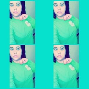 Meet your Posher, Ana