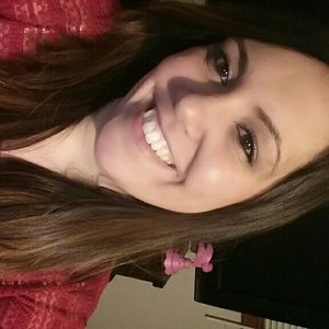 Meet your Posher, Gina