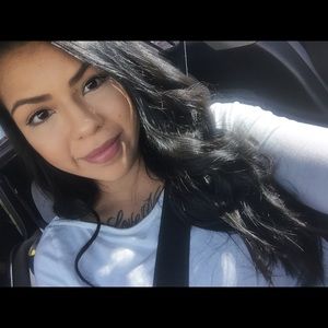 Meet your Posher, Lorena