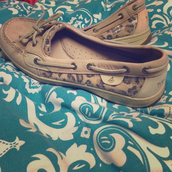 NWOB Sperry leopard boat shoes
