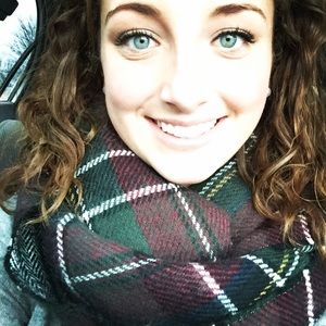 Meet your Posher, Jenna