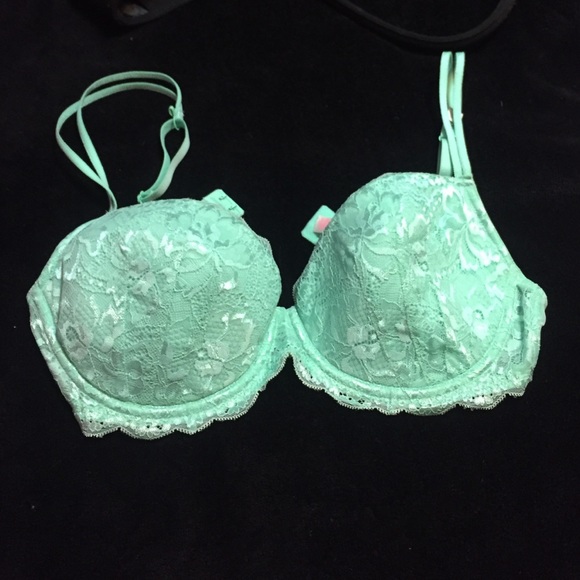 VS Pink Bra
