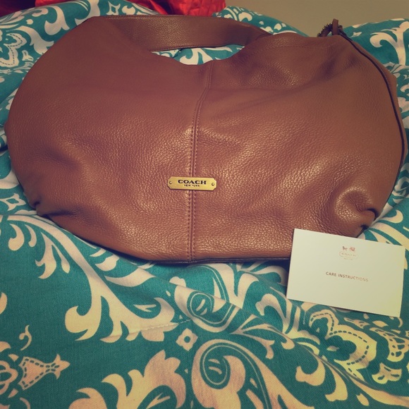 NWOT Coach pebble leather satchel