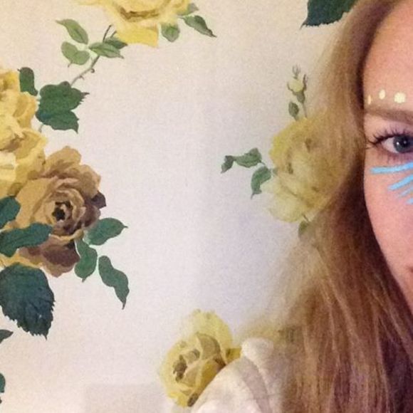 Meet your Posher, Nicole - Picture 1 of 1