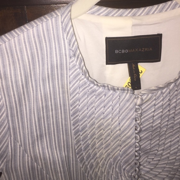 Like New! BCBG Spring blazer blue/white striped - Picture 2 of 3