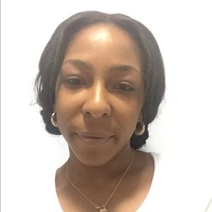 Meet your Posher, Latesha