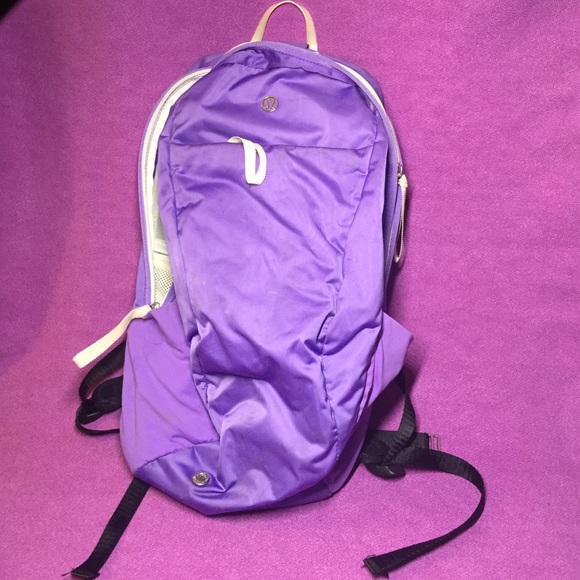 Lululemon mini backpack