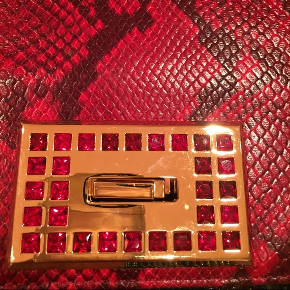 ❣️NWT❣️MICHAEL KORS❤️RED❤️ Ellie Flap Over PURSE - Picture 3 of 8