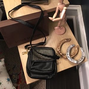 ✨ Steve Madden cross body ✨