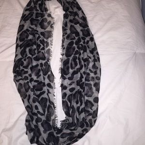 Gray & Black Cheetah Scarf Infinity