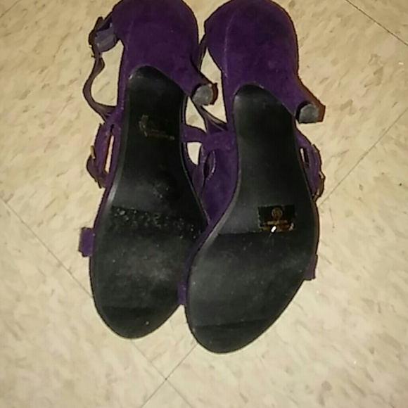 Purple heels - Picture 3 of 3