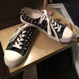 ✨studded sneakers ✨