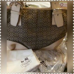 Coach Leather Jaquard Sig C Hobo w/DUSTER