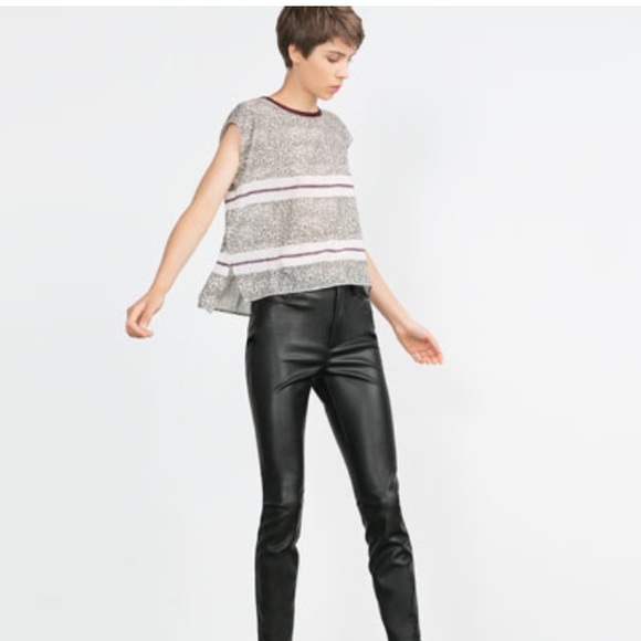 Zara Striped Text T shirt Sz S. Worn twice - Picture 2 of 3