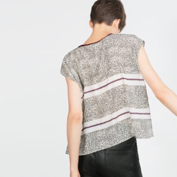 Zara Striped Text T shirt Sz S. Worn twice - Picture 3 of 3