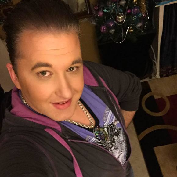 Meet your Posher, Noah