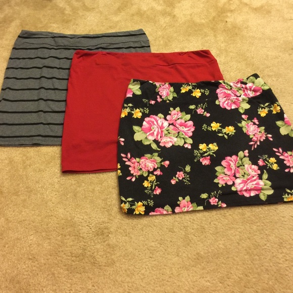 Xhilaration 3 skirt BUNDLE!!