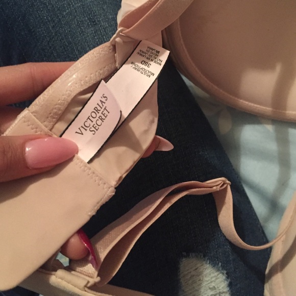 Nude color one is new no tags