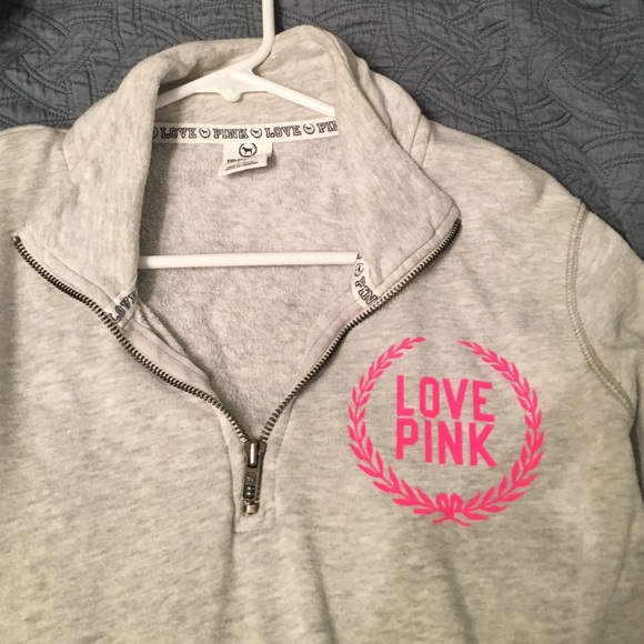 ❌SOLD❌Victoria's Secret Pullover