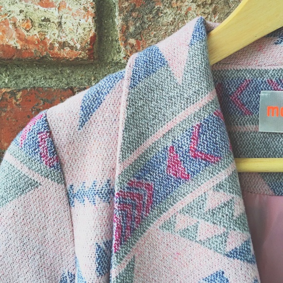 🚫BUNDLED🚫Tribal print jacket - Picture 3 of 4