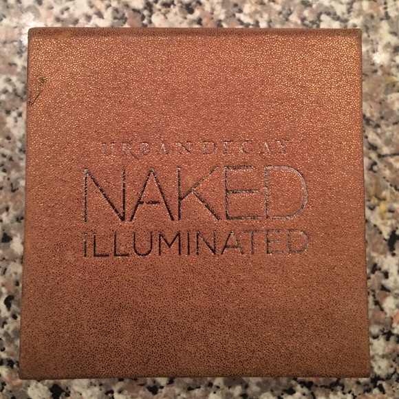 Urban Decay illuminating shimmering bronzer