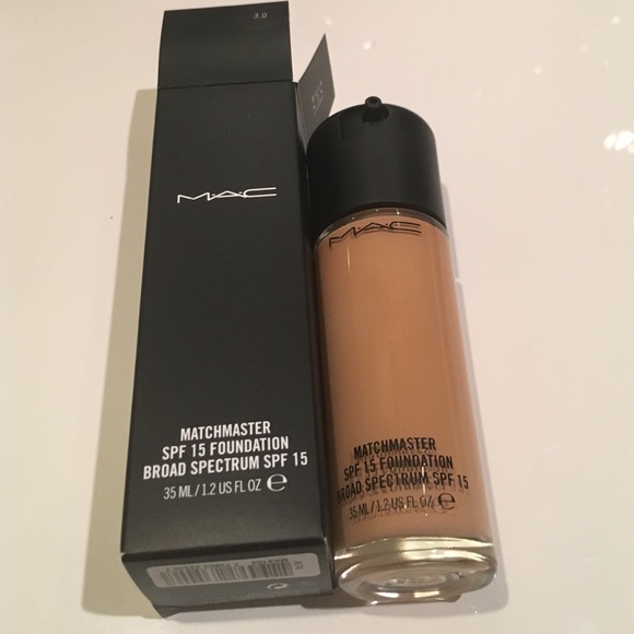 NEW MAC COSMETICS MATCHMASTER FOUNDATION - 3.0