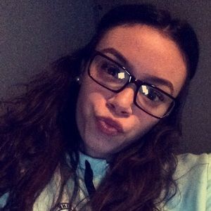 Meet your Posher, Breanna