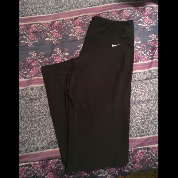Nike Pants - Nike Dri-FIT Bootcut work out pants