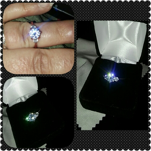 Swarovski Signity 2CT Rose Gold Anniversary Ring