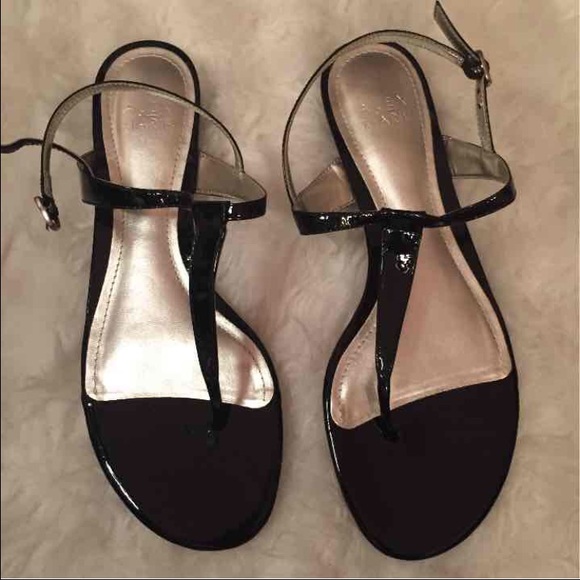 Black leather sandals