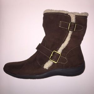 Naturalizer brown boots