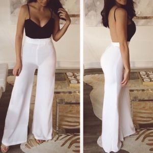 1970's inspired  black& white jumpsuit xs
