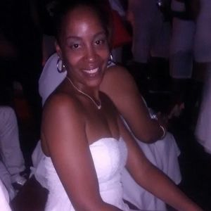 Meet your Posher, Casandra